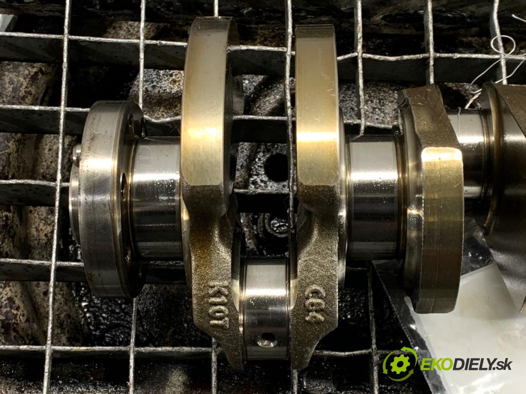 HYUNDAI i30 Kombi 2022 88 kW 1.0 T-GDI 998 Kardaň, hriadeľ KLIKA: G3LE (Blok motora ostatné)