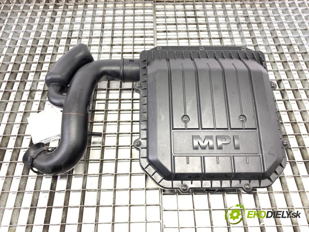 SKODA FABIA III Kombi 2018 55 kW 1.0 999 Obal filtra vzduchu 04C129620C (Obal vzduchového filtra)