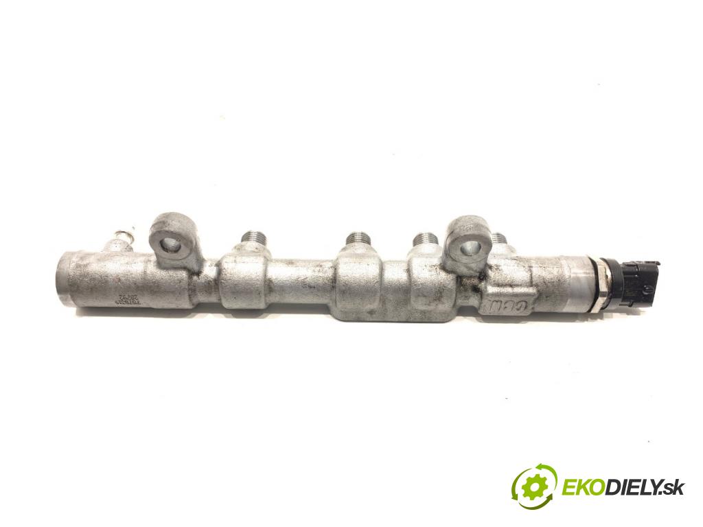 JAGUAR XF II sedan 2018 132 kW 2.0 D 1999 Lišta vstrekovacia 0445214332 G4D3-9D280-AA (Vstrekovacia lišta)