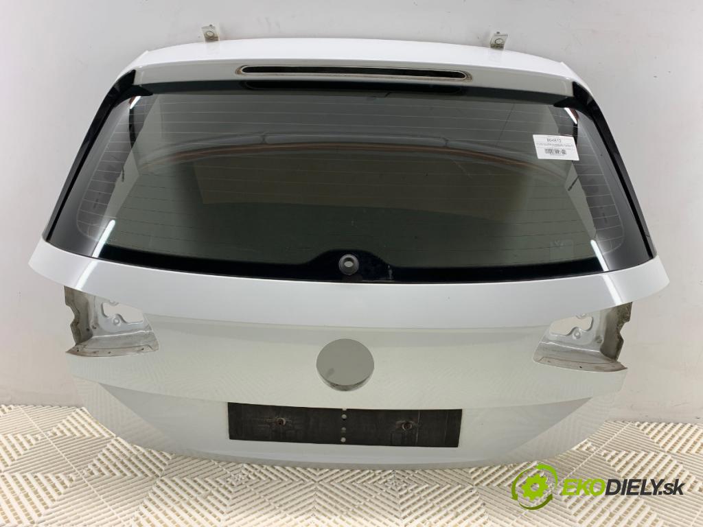 VW PASSAT B8 Kombi 2016 140 kW 2.0 TDI 1968 kapota zadní část LC9A