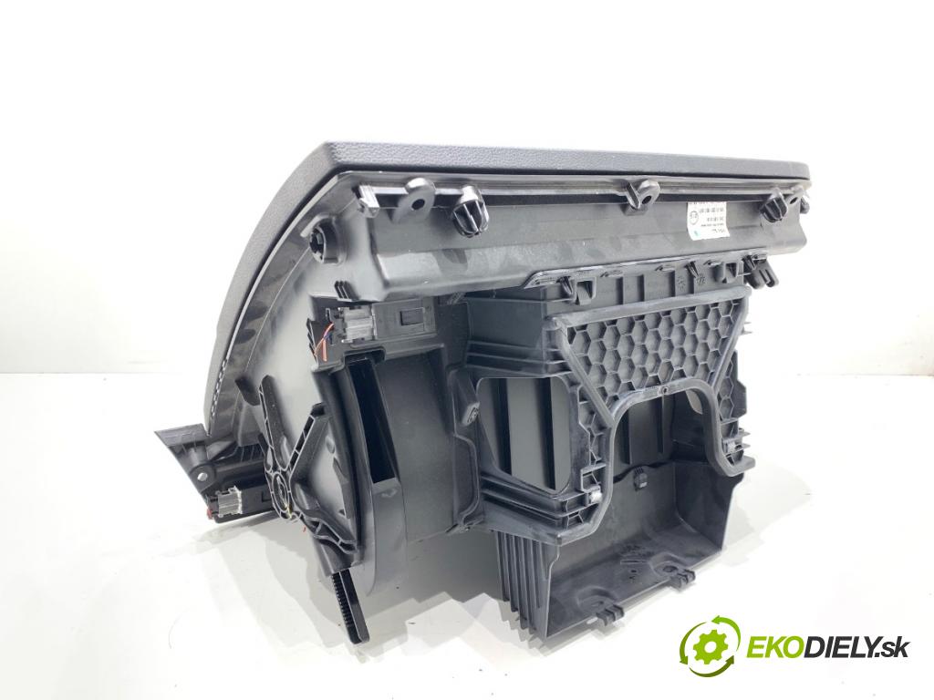 VW PASSAT B8 Kombi 2016 140 kW 2.0 TDI 1968 přihrádka kastlík spolujezdce 3G1857097N (Přihrádka (kastlík))