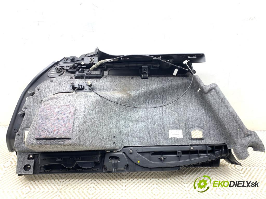 VW PASSAT B8 Kombi 2016 140 kW 2.0 TDI 1968 ča kufra pravý 3G9867428N