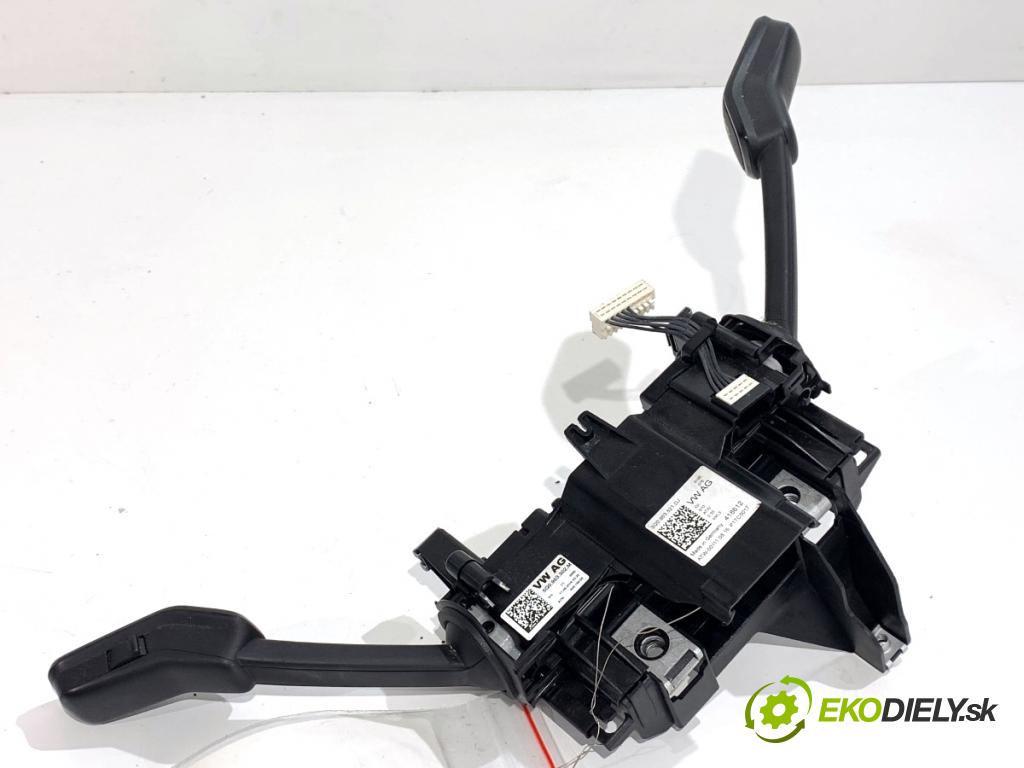 VW PASSAT B8 Kombi 2016 140 kW 2.0 TDI 1968 Prepínač kombinovaný 5Q0953502M (Prepínacie páčky pod volantom)