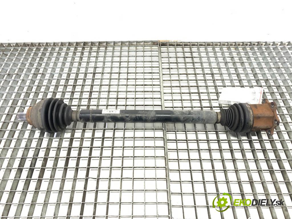 VW PASSAT B8 Kombi 2016 140 kW 2.0 TDI 1968 Poloos pravy predný 3Q0407272AT
