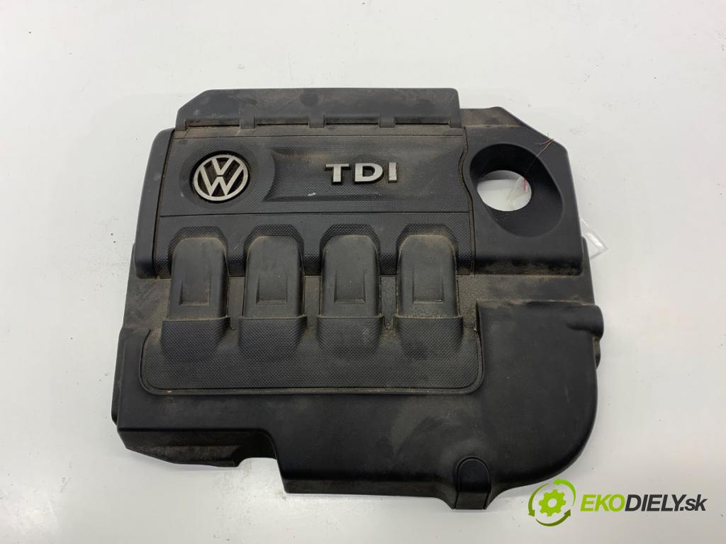 VW PASSAT B8 Kombi 2016 140 kW 2.0 TDI 1968 Kryt Motor 04L103925Q (Kryt motora)