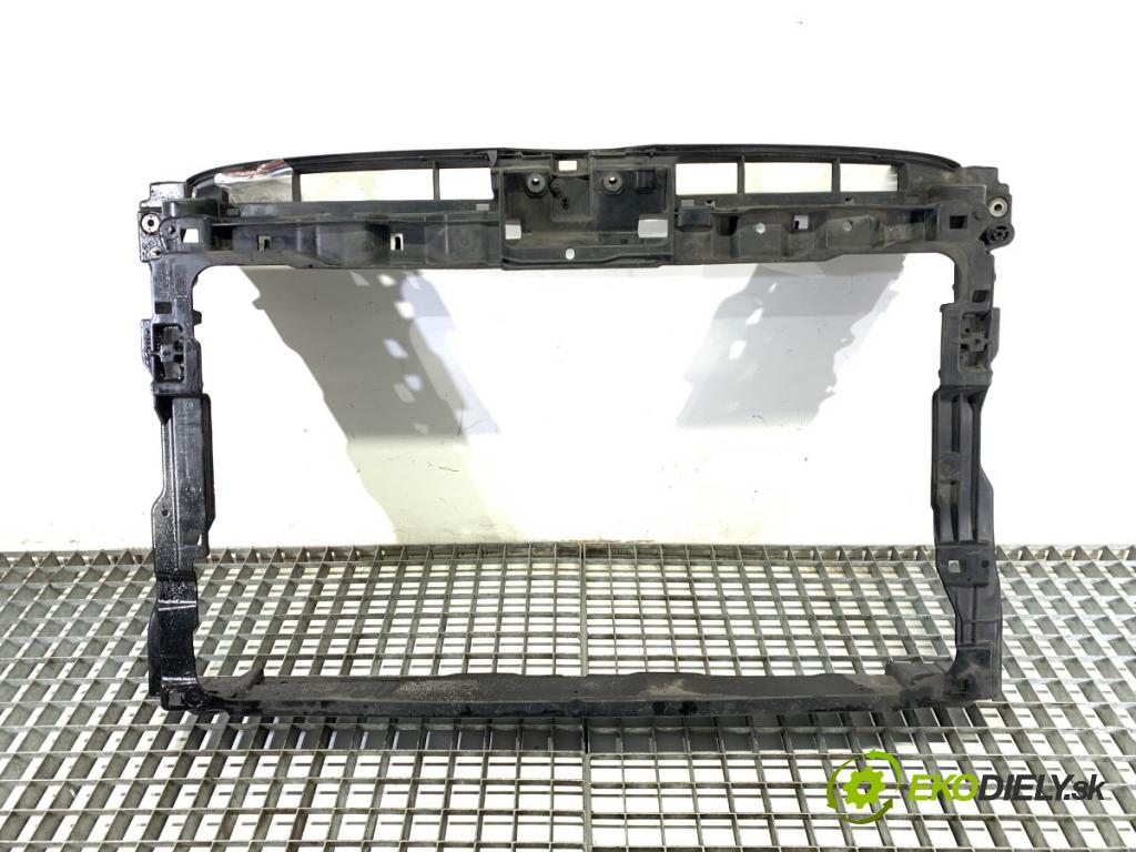 VW PASSAT B8 Kombi 2016 140 kW 2.0 TDI 1968 držák přední část  (Přední výztuha)