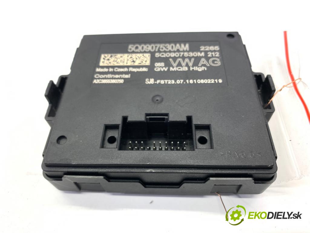 VW PASSAT B8 Kombi 2016 140 kW 2.0 TDI 1968 Modul svetiel 5Q0907530AM (Riadiaca jednotka ostatné)