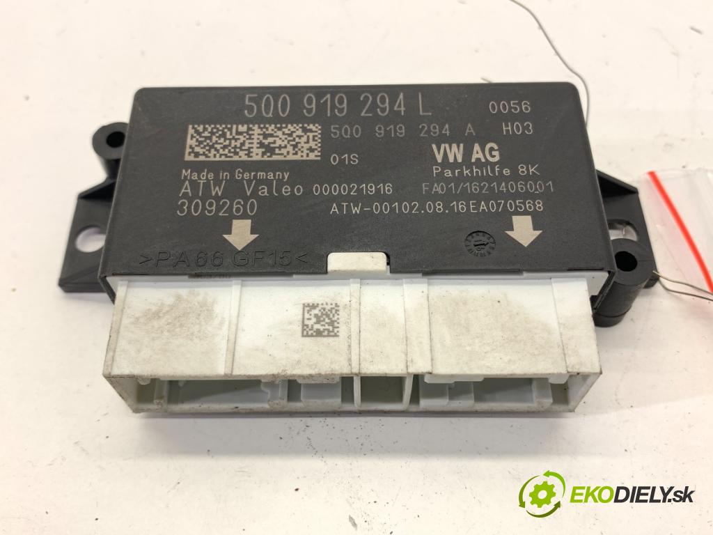 VW PASSAT B8 Kombi 2016 140 kW 2.0 TDI 1968 Modul PDC 5Q0919294L (Riadiaca jednotka ostatné)