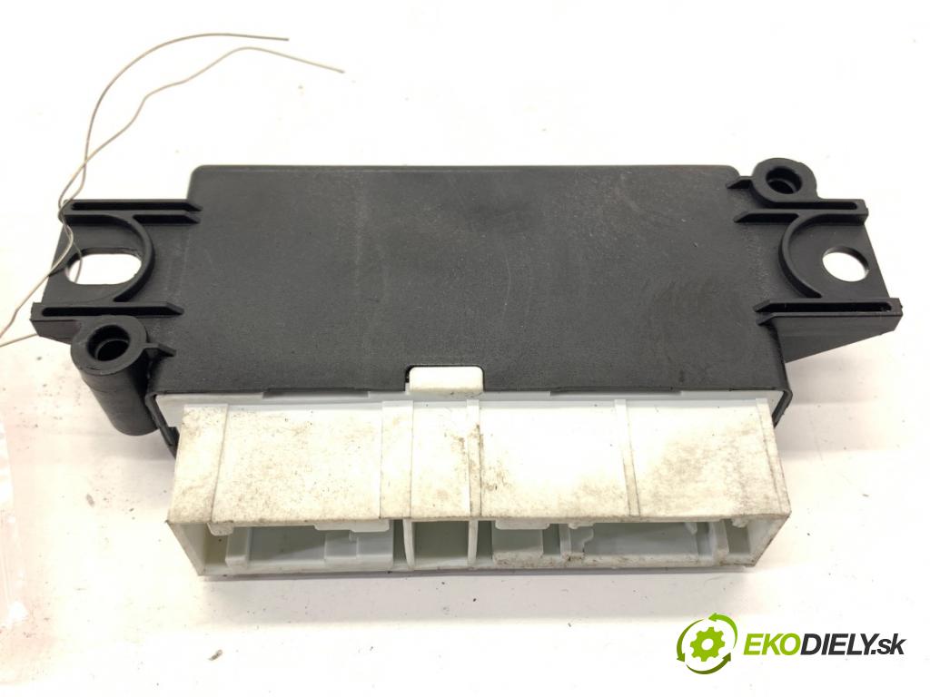 VW PASSAT B8 Kombi 2016 140 kW 2.0 TDI 1968 Modul PDC 5Q0919294L (Riadiaca jednotka ostatné)