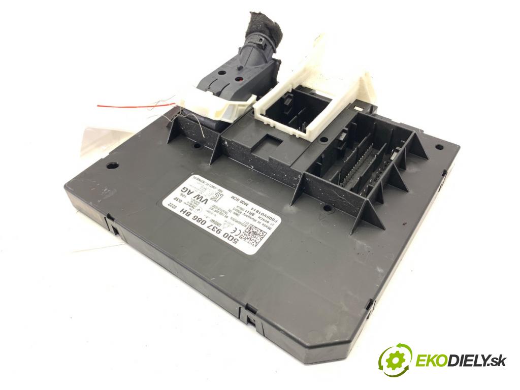 VW PASSAT B8 Kombi 2016 140 kW 2.0 TDI 1968 Modul komfortu 5Q0937086BH (Modul komfortu)