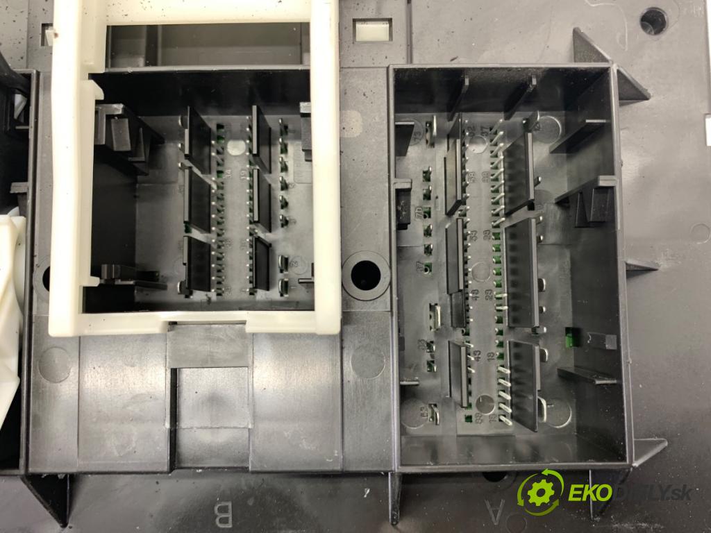 VW PASSAT B8 Kombi 2016 140 kW 2.0 TDI 1968 Modul komfortu 5Q0937086BH (Modul komfortu)