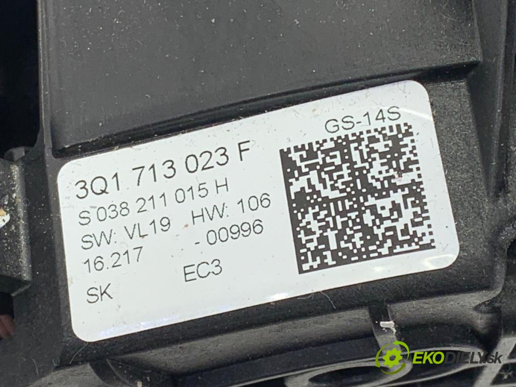 VW PASSAT B8 Kombi 2016 140 kW 2.0 TDI 1968 Kulisa 3Q1713023F (Rýchlostná páka (kulisa))