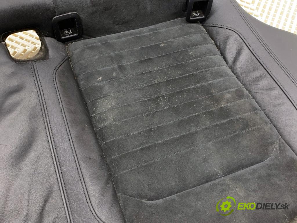 VW PASSAT B8 Kombi 2016 140 kW 2.0 TDI 1968 Sedadlo druhý rad