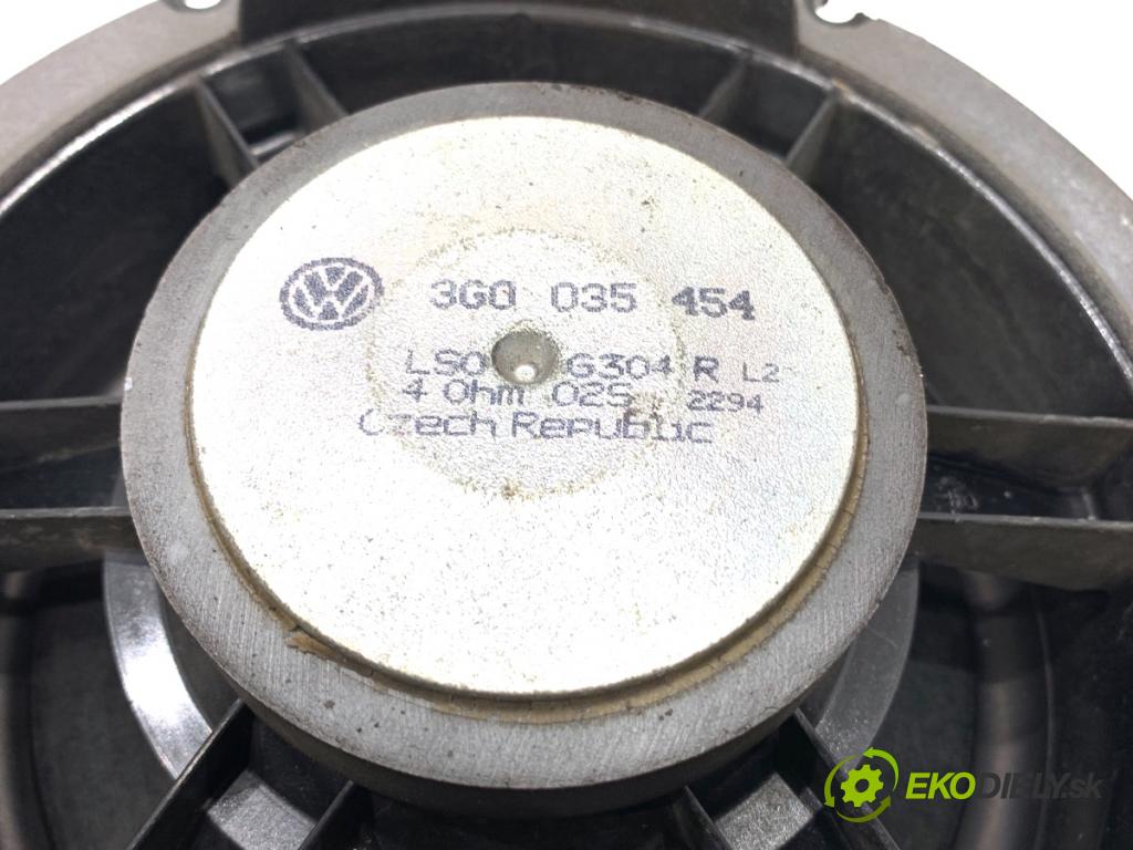 VW PASSAT B8 Kombi 2016 140 kW 2.0 TDI 1968 reproduktory 3G0035453 3G0035454