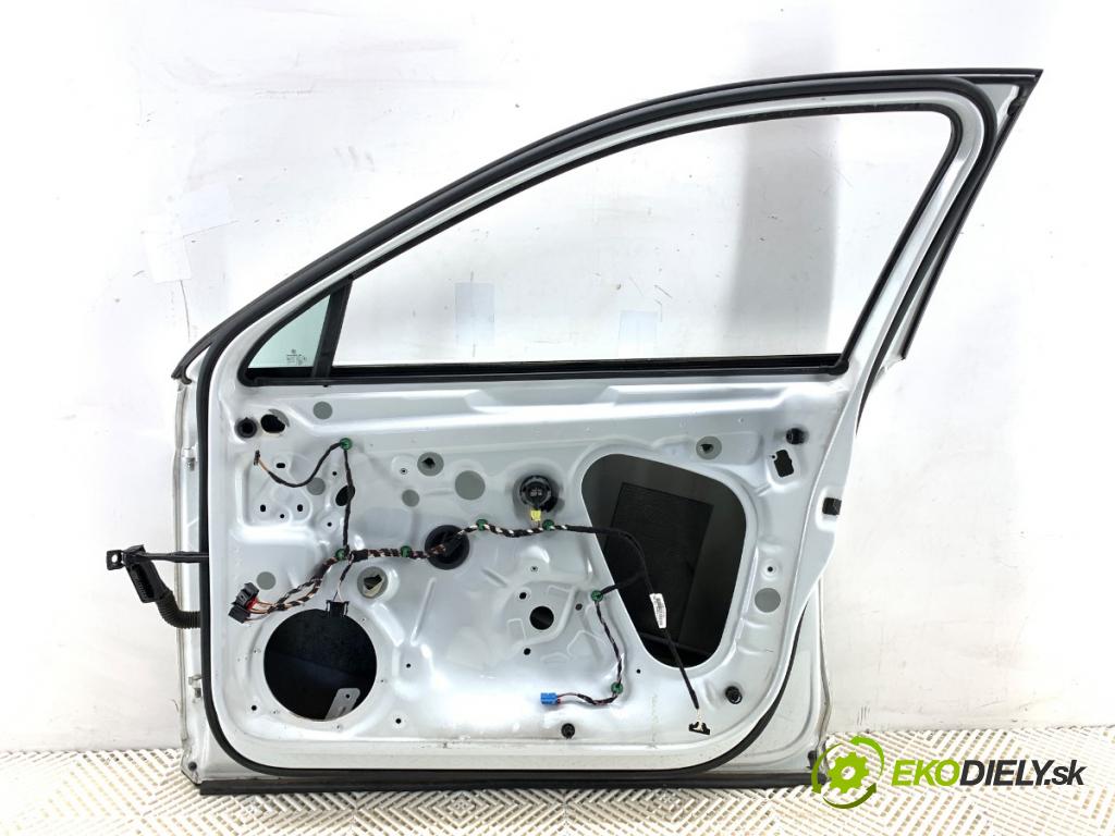 VW PASSAT B8 Kombi 2016 140 kW 2.0 TDI 1968 dveře pravý přední část LC9A