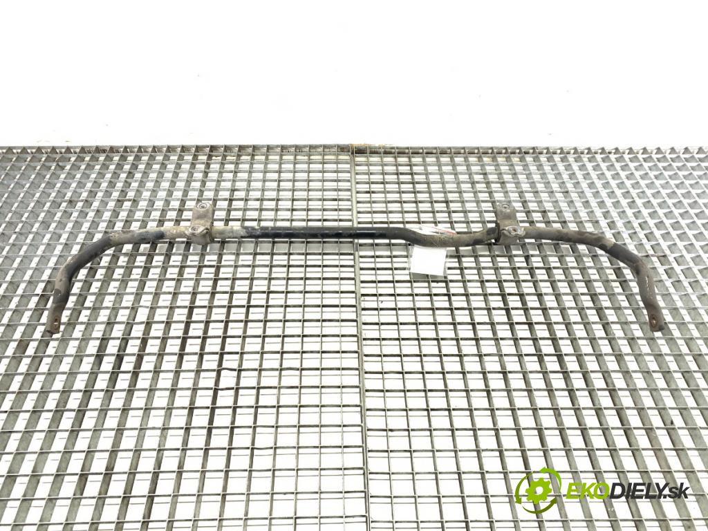 VW PASSAT B8 Kombi 2016 140 kW 2.0 TDI 1968 Tyč stabilizátora predný  (Stabilizátor predný)