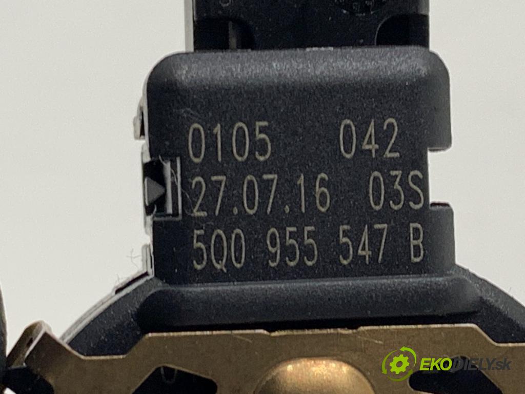 VW PASSAT B8 Kombi 2016 140 kW 2.0 TDI 1968 Snímač dažďa 5Q0955547B (Snímač dažďa)
