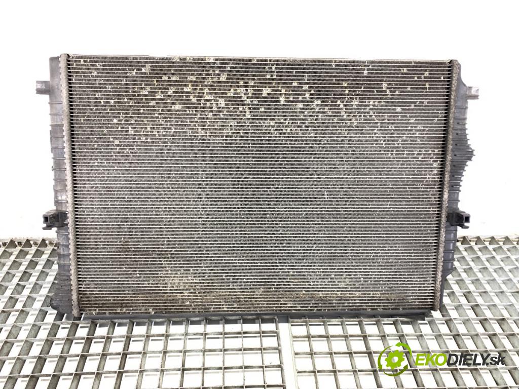 VW PASSAT B8 Kombi 2016 140 kW 2.0 TDI 1968 chladič vody 5Q0121251EN (Vodní chladič)