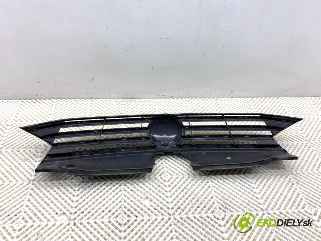 VW PASSAT B8 Kombi 2016 140 kW 2.0 TDI 1968 mřížka maska 3G0853653 (Přední mřížka (maska chladiče))