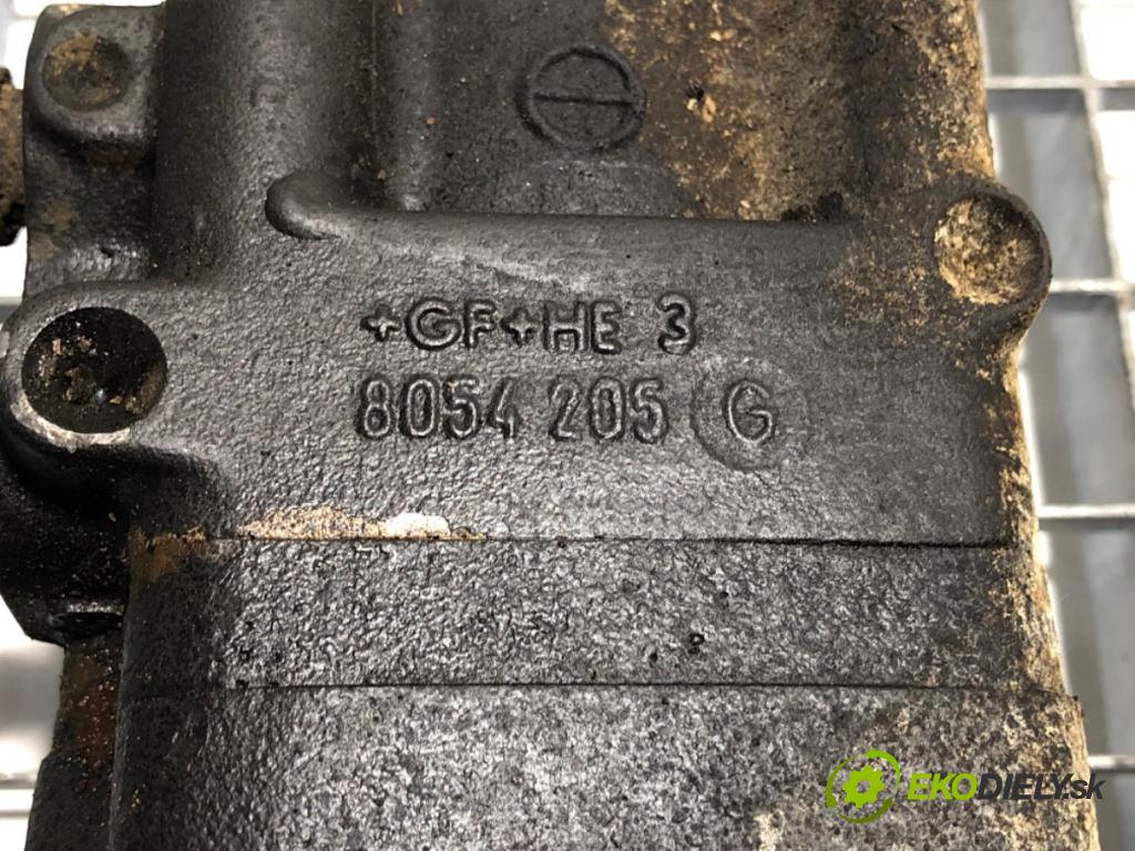 NISSAN TERRANO samochód terenowy zamknięty 1994 73 kW 2.7 TD 4WD 2664 řízení volantu 8054205G 490010F000