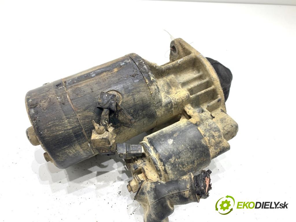 NISSAN TERRANO samochód terenowy zamknięty 1994 73 kW 2.7 TD 4WD 2664 Štartér  (Štartér)