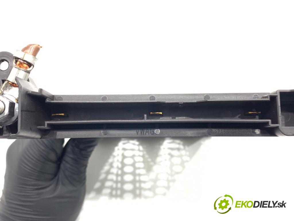 VW PASSAT B8 Kombi 2016 140 kW 2.0 TDI 1968 Výhrevné teleso, radiátor kúrenia elektrická 5Q0963235C (Radiátor kúrenia)