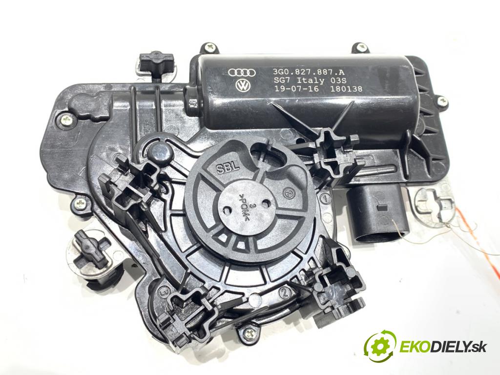 VW PASSAT B8 Kombi 2016 140 kW 2.0 TDI 1968 VLAK: dveří zadní část 3G0827887A