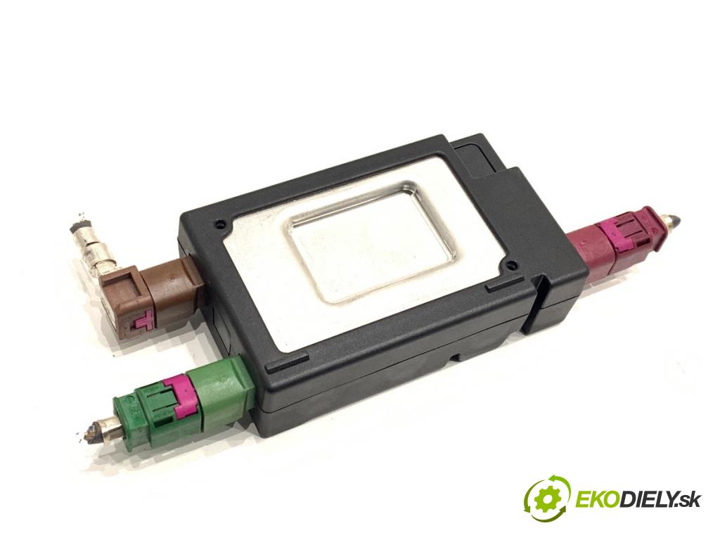 VW PASSAT B8 Kombi 2016 140 kW 2.0 TDI 1968 Modul Riadiaca jednotka USB 5G0035953C