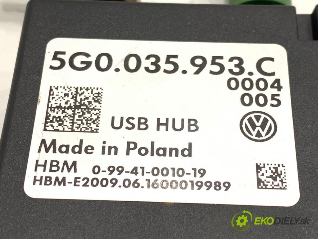 VW PASSAT B8 Kombi 2016 140 kW 2.0 TDI 1968 modul řídící jednotka USB 5G0035953C