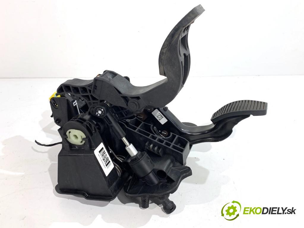 FIAT 500 liftback 2023 51 kW 1.0 Mild Hybrid (312.AYD1B) 999 PEDÁL: manuálne 25851600 (Potenciometer plynového pedálu)