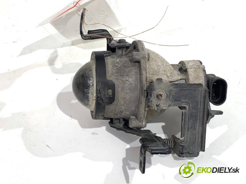 HYUNDAI i30 Kombi 2022 88 kW 1.0 T-GDI 998 hmlové svetlo, hmlovka pravý přední část 92202-G4500