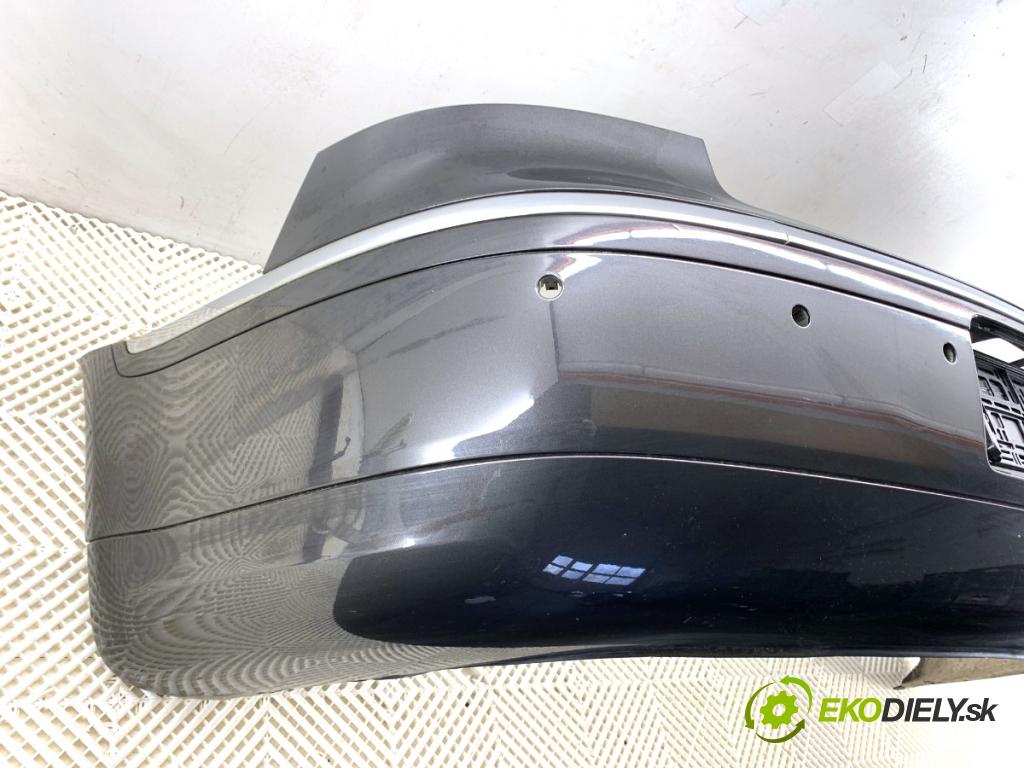 VW PHAETON sedan 2014 176 kW 3.0 V6 TDI 4motion 2967 nárazník zadní část  (Klika dveří ostatní)