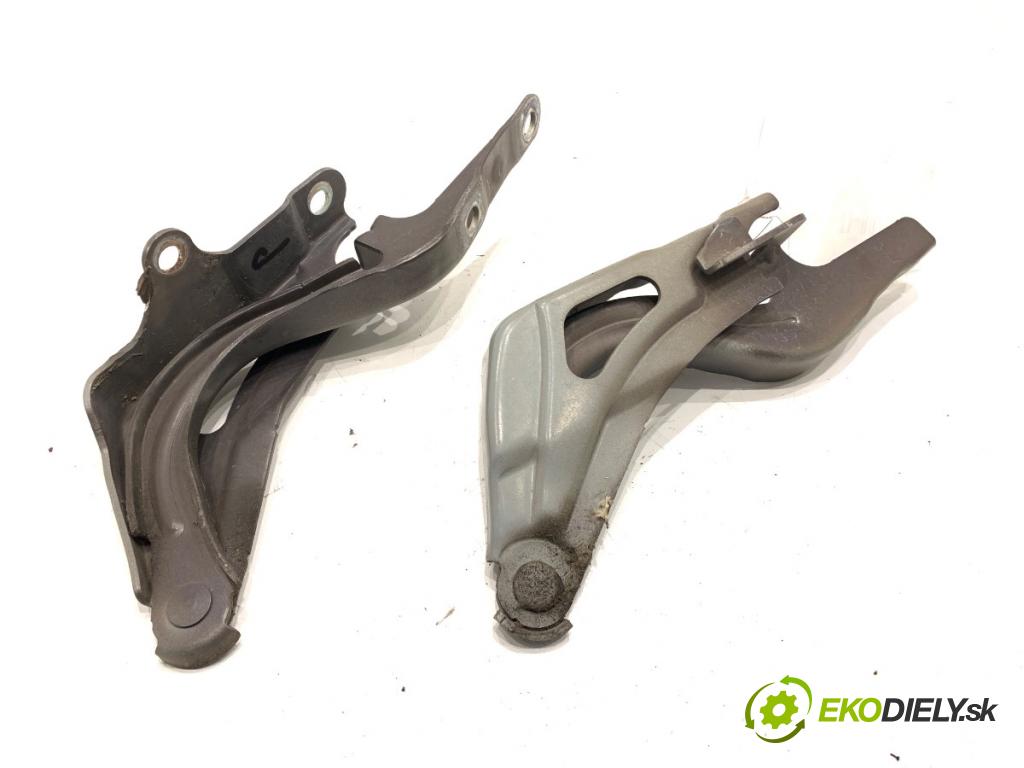 KIA SPORTAGE III SUV 2013 191 kW 2.0 AWD 1998 závěsky kapoty přední část