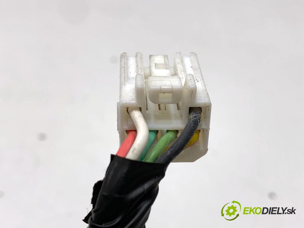 KIA SPORTAGE III SUV 2013 191 kW 2.0 AWD 1998 spinačka  (Spínacia skrinka)