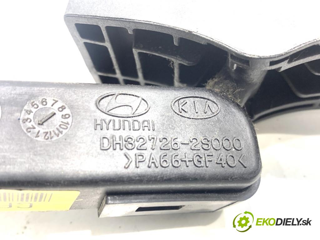 KIA SPORTAGE III SUV 2013 191 kW 2.0 AWD 1998 Potenciometer plynu 32727-2S000 (Potenciometer plynového pedálu)