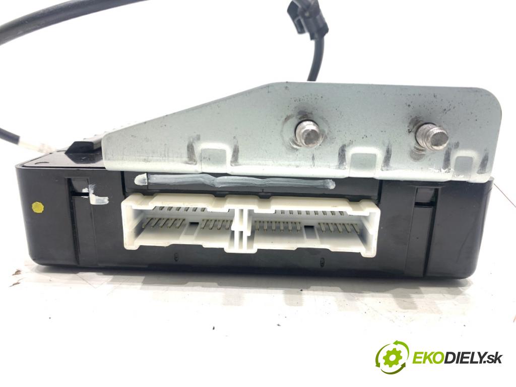 KIA SPORTAGE III SUV 2013 191 kW 2.0 AWD 1998 Modul BCM 95400-3U131 (Riadiaca jednotka ostatné)