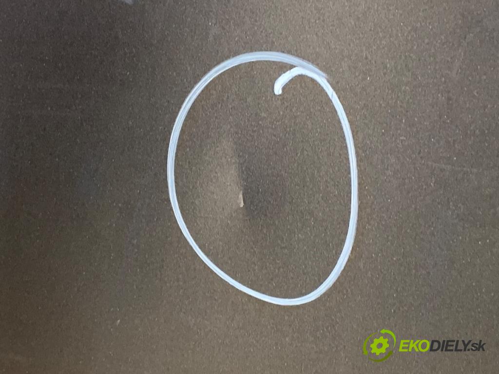 KIA SPORTAGE III SUV 2013 191 kW 2.0 AWD 1998 kapota D5 (Kapota)