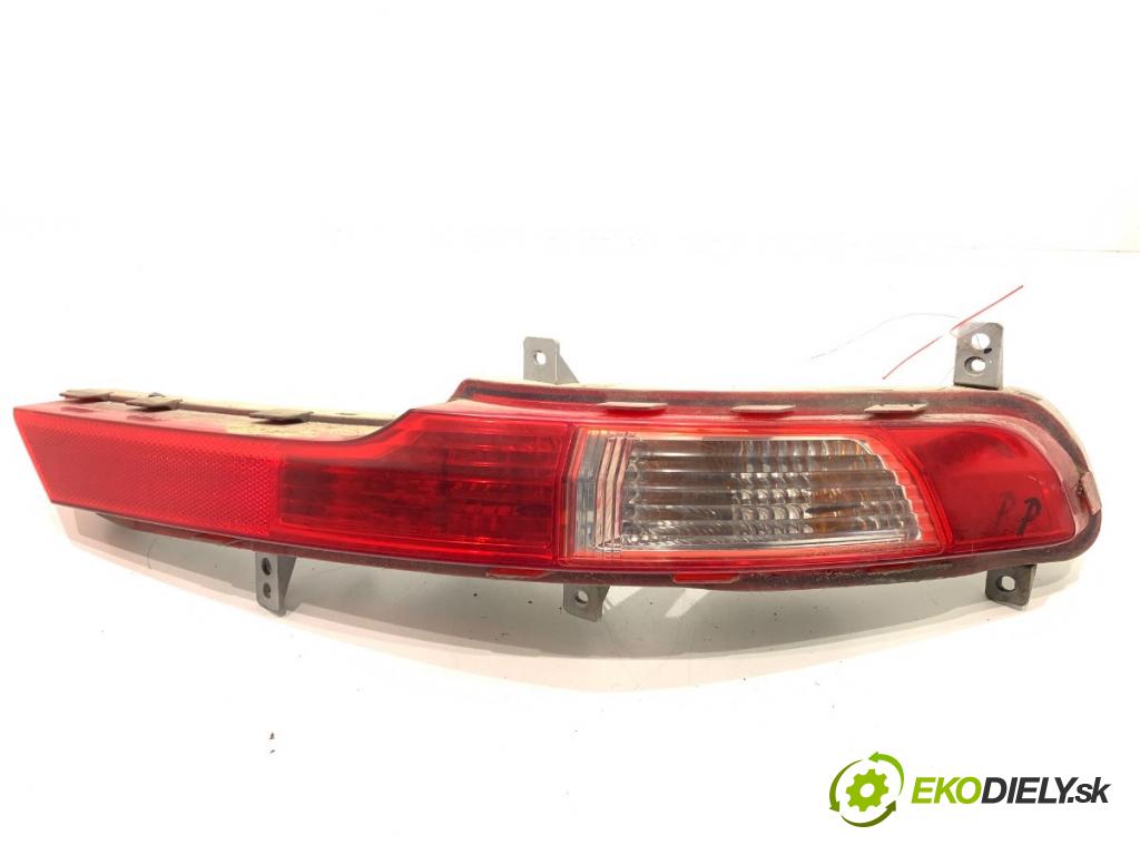 KIA SPORTAGE III SUV 2013 191 kW 2.0 AWD 1998 Svetlo nárazníka pravy zad 