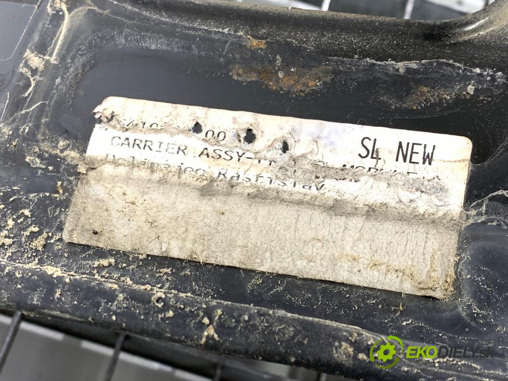 KIA SPORTAGE III SUV 2013 191 kW 2.0 AWD 1998 držák přední část  (Přední výztuha)