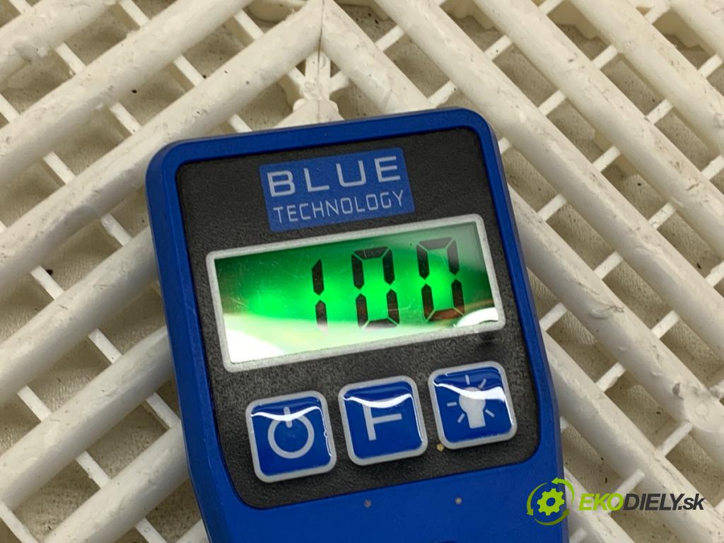 OPEL CORSA E liftback 2016 66 kW 1.4 (08, 68) 1398 kapota zad Z50S