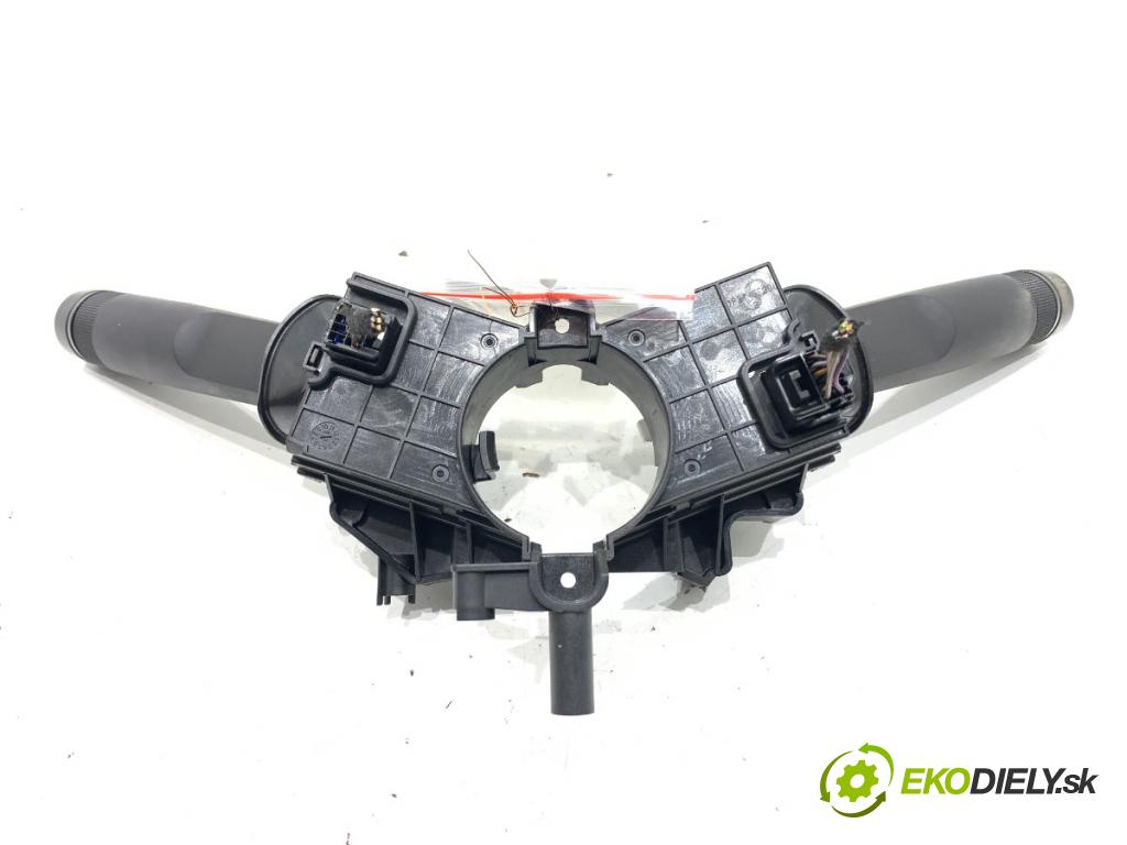 OPEL CORSA E liftback 2016 66 kW 1.4 (08, 68) 1398 Prepínač kombinovaný 20941129 (Prepínacie páčky pod volantom)