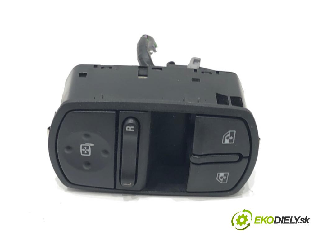 OPEL CORSA E liftback 2016 66 kW 1.4 (08, 68) 1398 Prepínač okien 13430017 (Prepínacie páčky pod volantom)