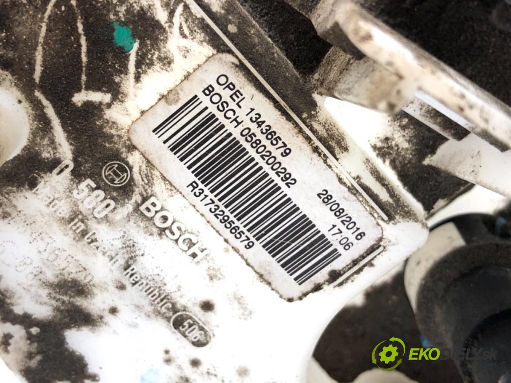 OPEL CORSA E liftback 2016 66 kW 1.4 (08, 68) 1398 pumpa paliva 13436579