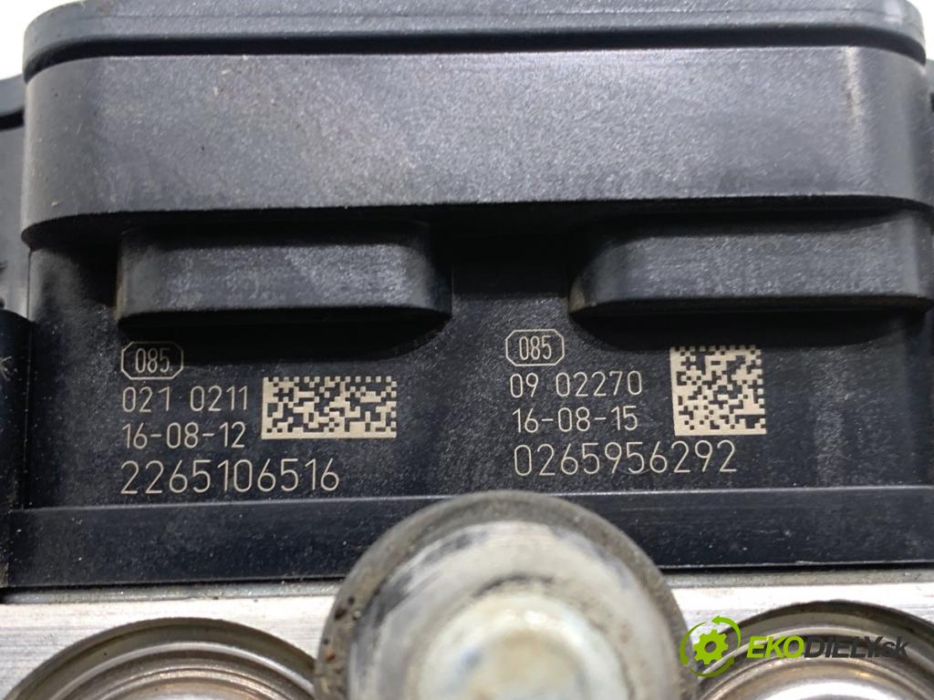 OPEL CORSA E liftback 2016 66 kW 1.4 (08, 68) 1398 pumpa ABS 2265106516 39049600 (Pumpa ABS)