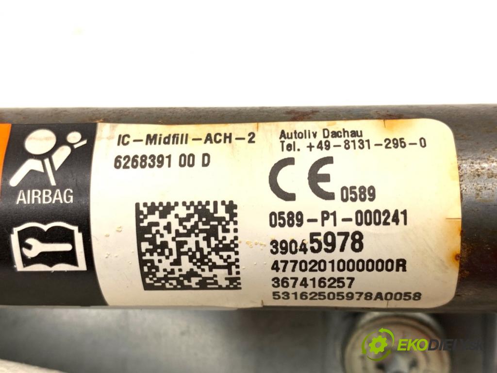 OPEL CORSA E liftback 2016 66 kW 1.4 (08, 68) 1398 Stropný pravy 39045978