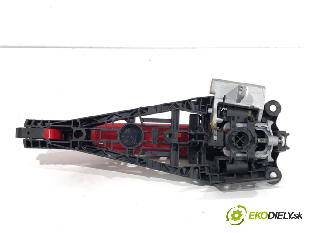 OPEL CORSA E liftback 2016 66 kW 1.4 (08, 68) 1398 Kľučka vonkajšia pravy predný