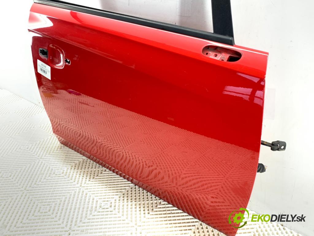 OPEL CORSA E liftback 2016 66 kW 1.4 (08, 68) 1398 Dvere pravy predný Z50S