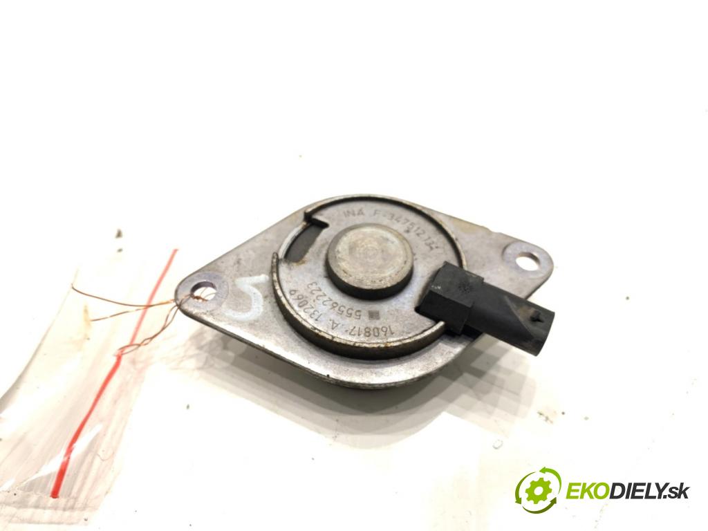 OPEL CORSA E liftback 2016 66 kW 1.4 (08, 68) 1398 Snímač variabilný fázy 55562223 (Snímač)