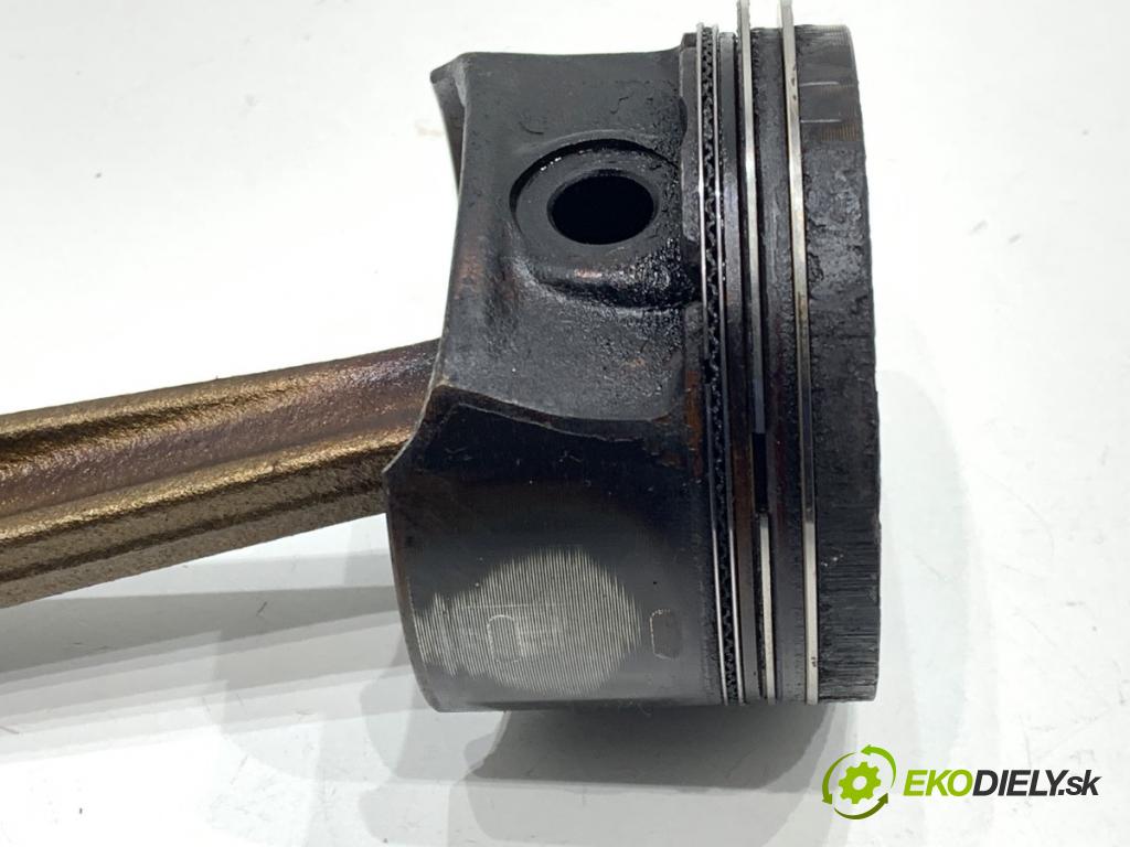 OPEL CORSA E liftback 2016 66 kW 1.4 (08, 68) 1398 PIEST: ojnica B14XER (Piest)