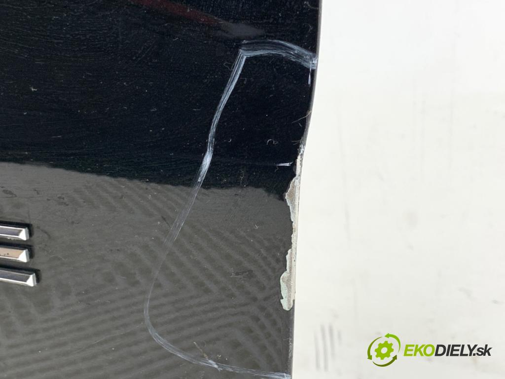 JEEP GRAND CHEROKEE WK SUV 2015 184 kW 3.0 CRD V6 4x4 2987 dveře pravý přední část